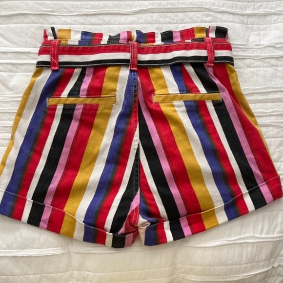 2 Express Size 4 Shorts -- One is "Extreme High Waist" - Picture 6 of 11